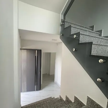 Rozi Apartments Zagabria Esterno foto