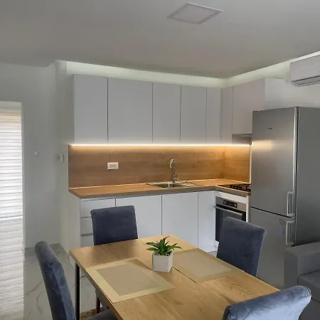 Rozi Apartments Zagabria Esterno foto