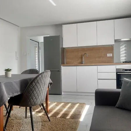 Rozi Apartments Zagabria Esterno foto