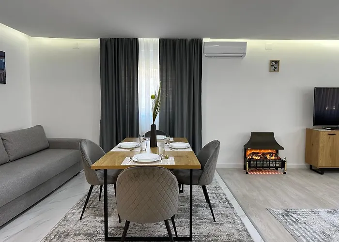 Rozi Apartments